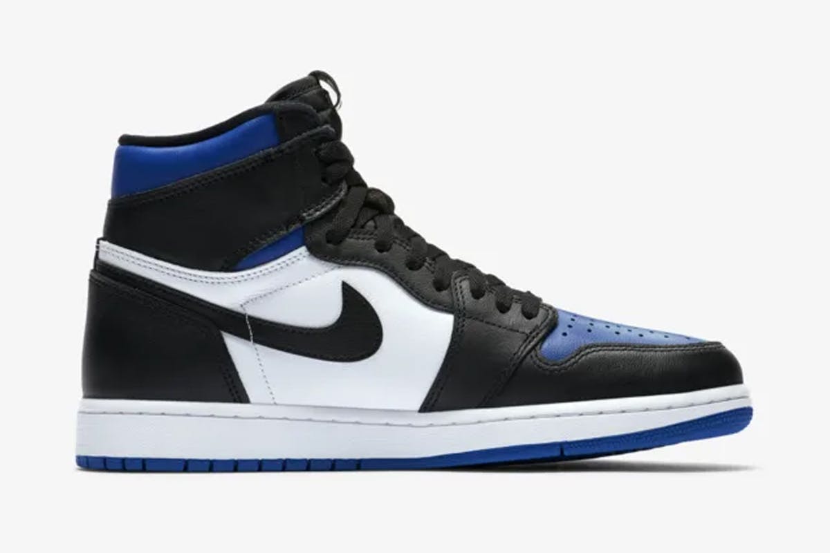 nike air jordan dark blue and white